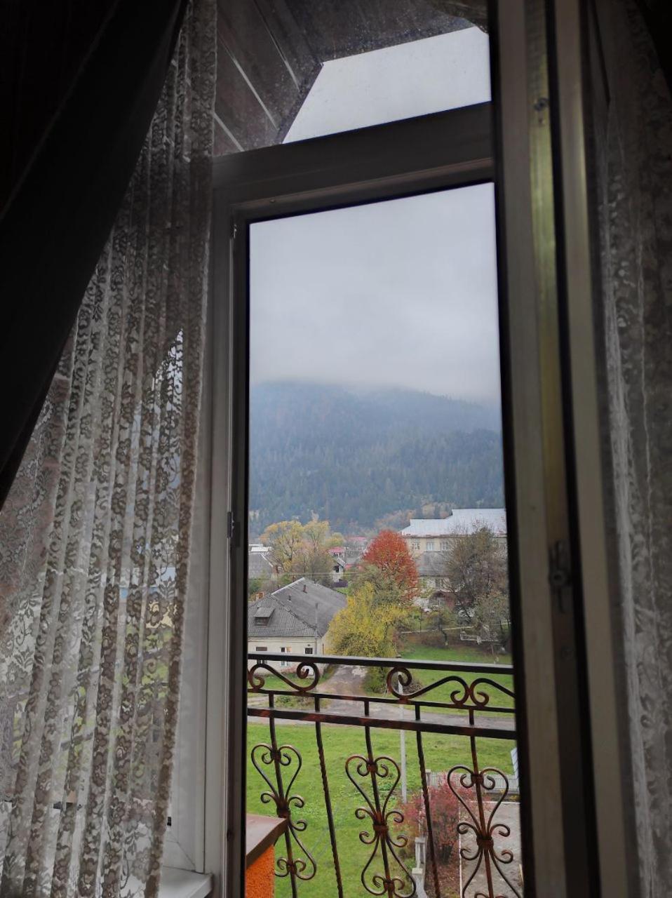 Фортуна Mizhhirya  Quarto foto
